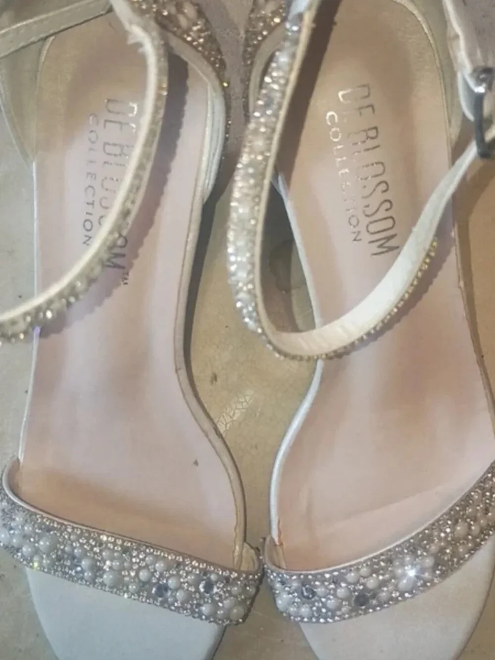 De blossom heels